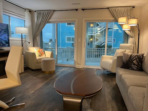 Popular Airbnb listing: Vacation Condo in Kure Beach! The Riggings I1 in Kure Beach