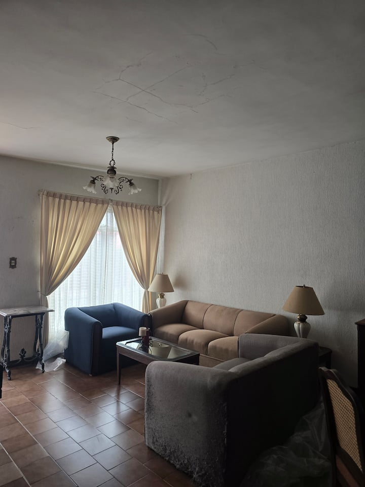 Casa Amueblada Cerca Imss De Cordoba, Ver - Córdoba