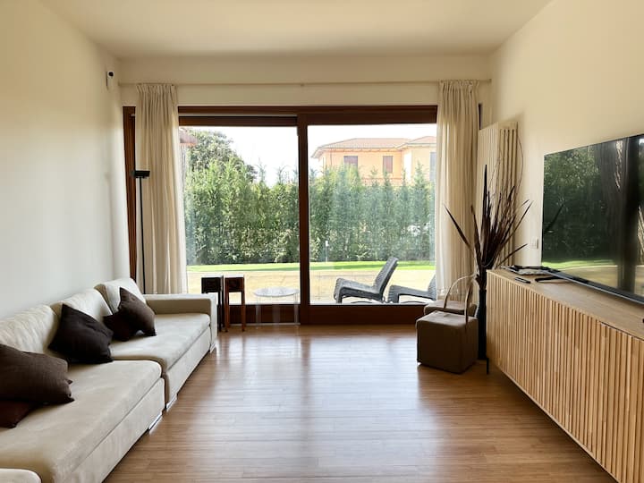 Luxury Villa Moments From Beach And City Centre - Massa