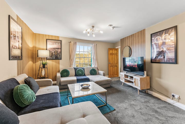 The Penthouse On Bristols Iconic Harbourside - Bristol