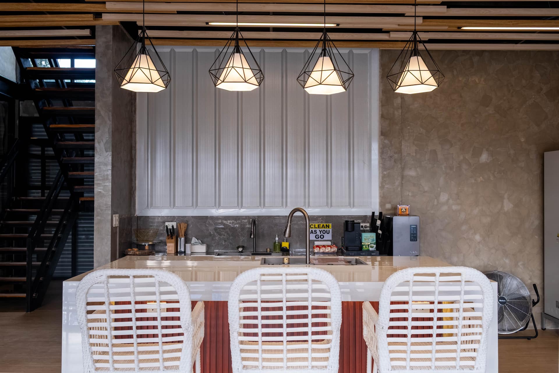 Santiagos Resort dining area