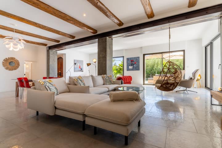 Alètheia : Sublime Villa Avec Vue Mer à Sète - Sète