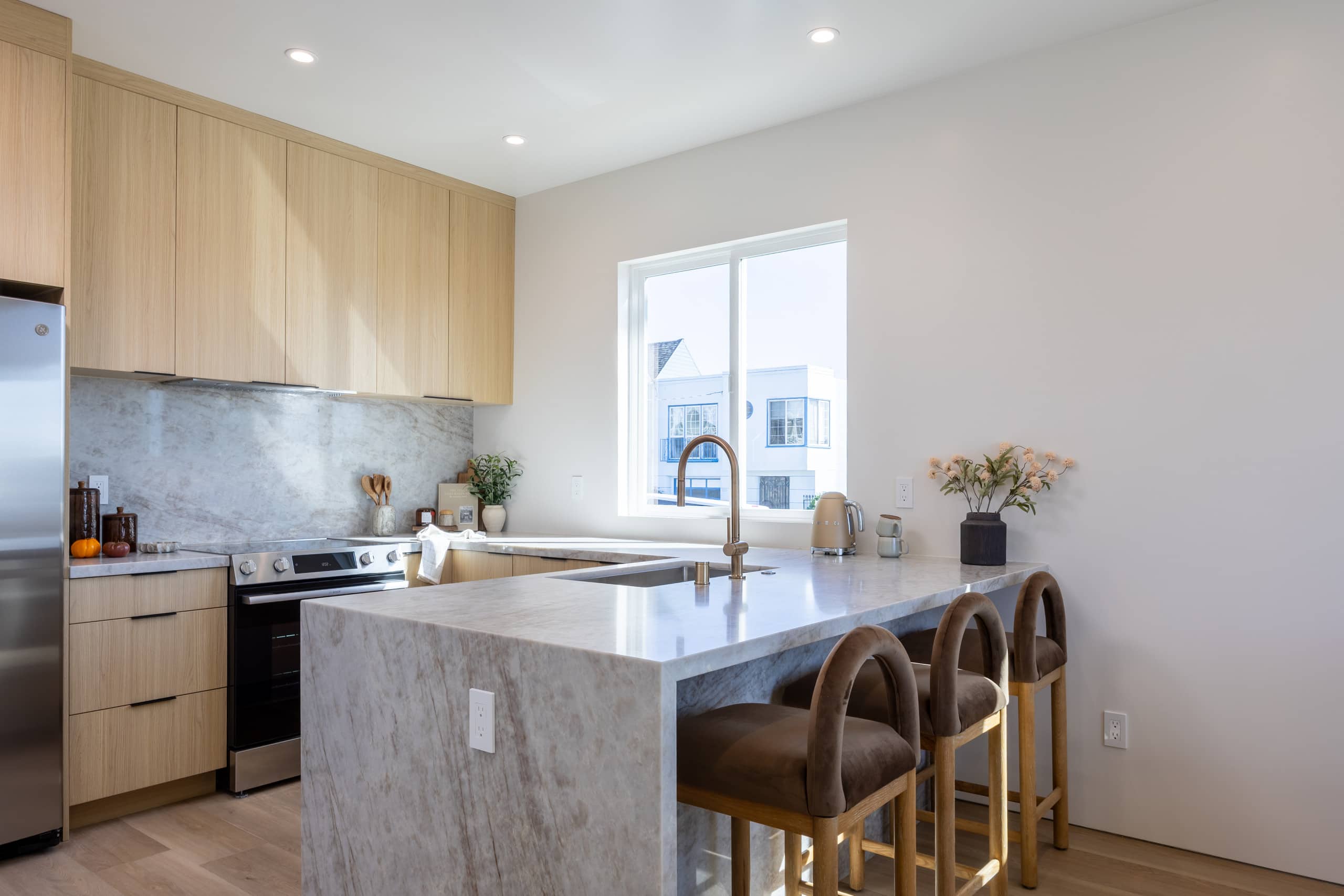 Home in San Francisco · ★5.0 · 4 bedrooms · 5 beds · 4 baths - Image 24