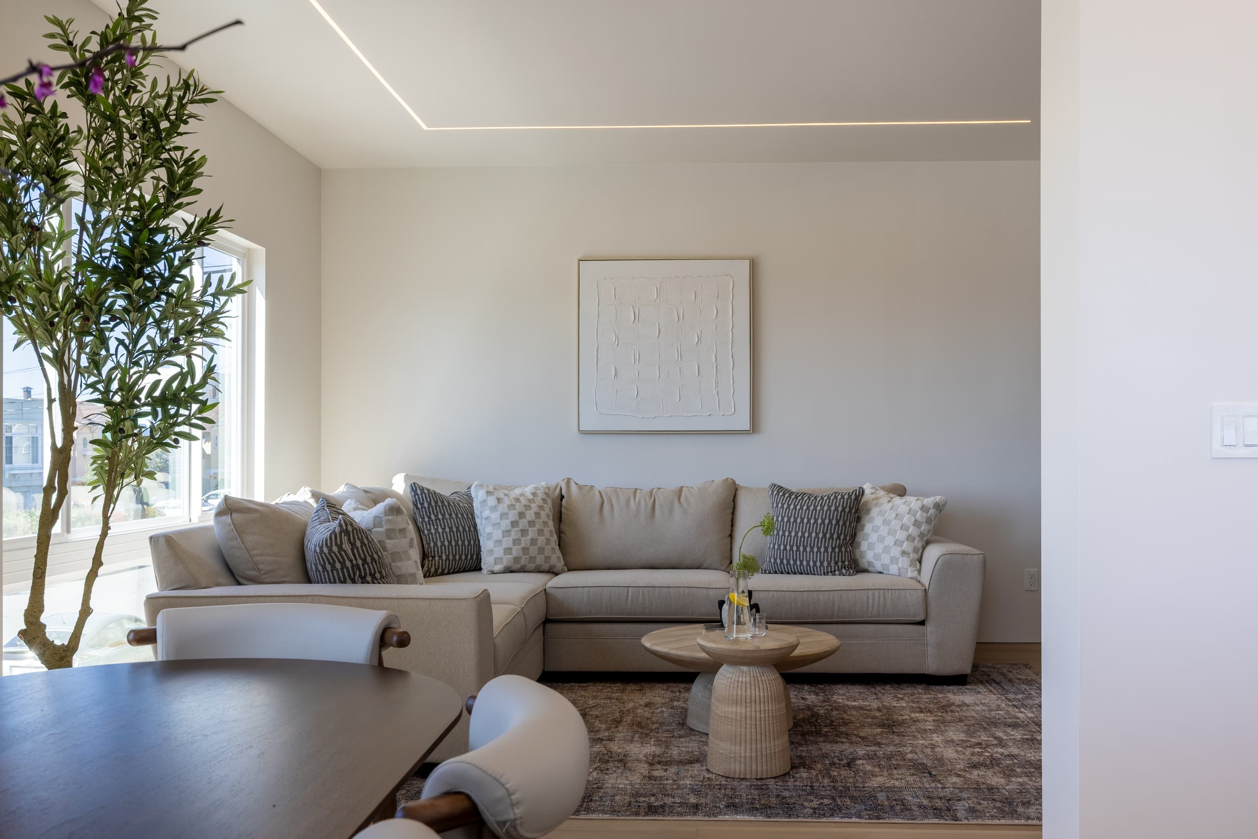 Home in San Francisco · ★5.0 · 4 bedrooms · 5 beds · 4 baths - Image 11