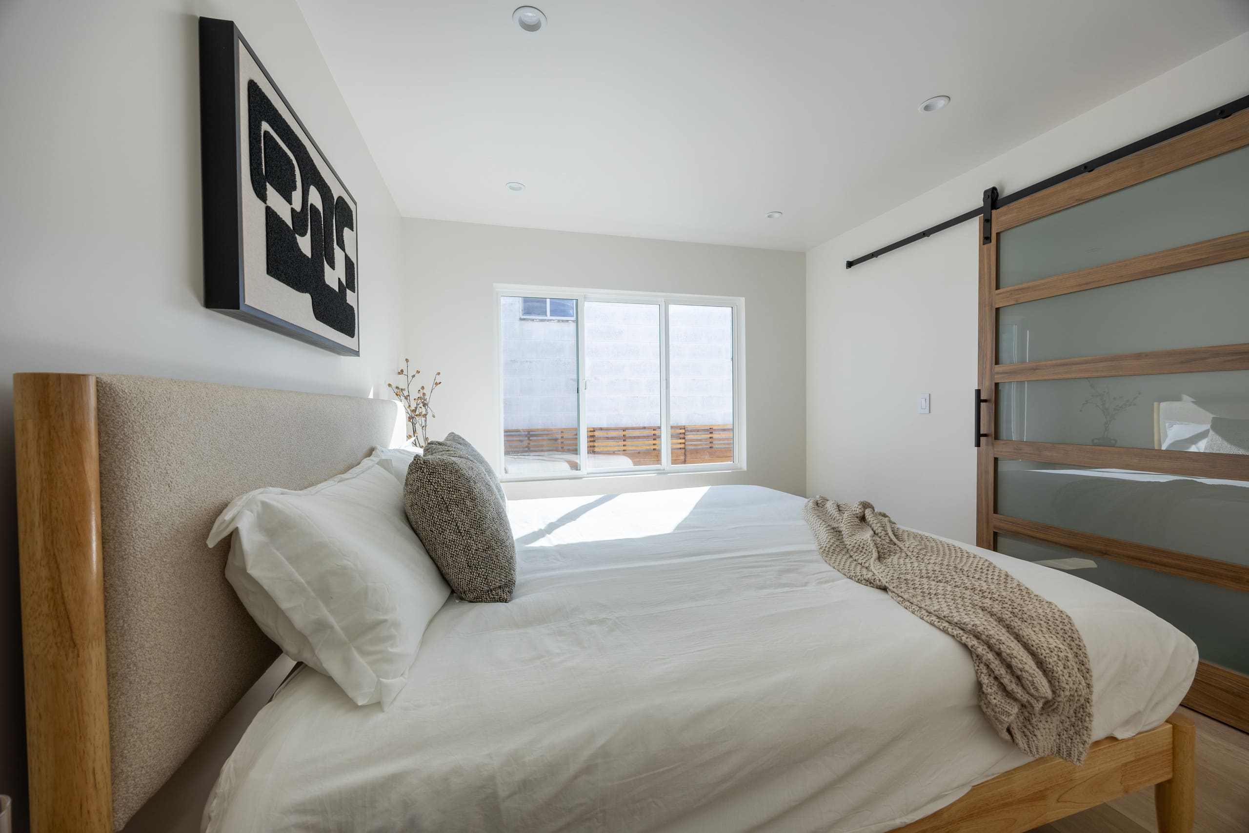 Home in San Francisco · ★5.0 · 4 bedrooms · 5 beds · 4 baths - Image 49