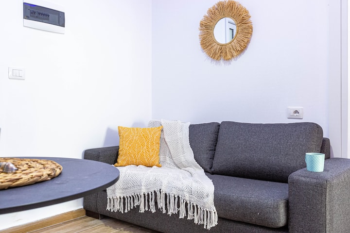 Hillbnb Extra (2 Bedroom + 2wc) Sea View Balcony - Himarë