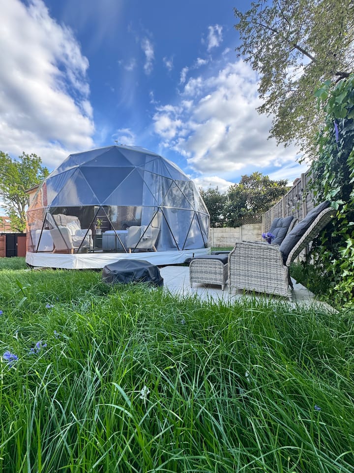Princess Milena | The Royal Garden Luxury Dome. 2 - Londres