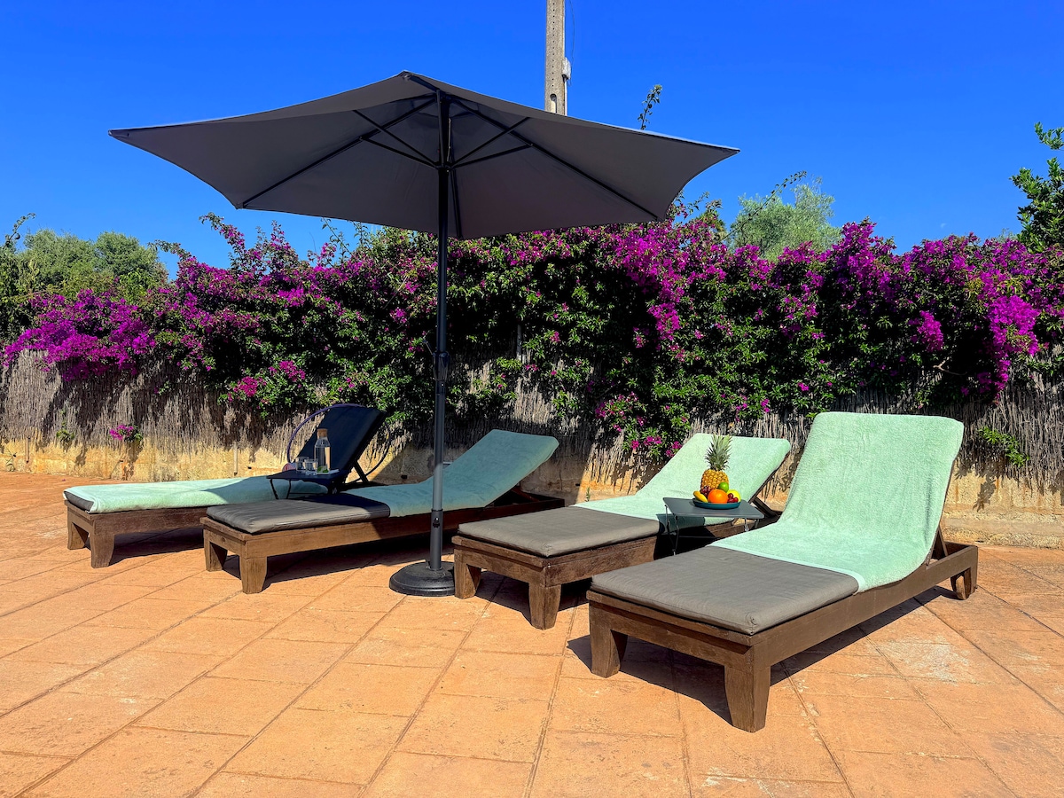 Villa Caleta — view 2