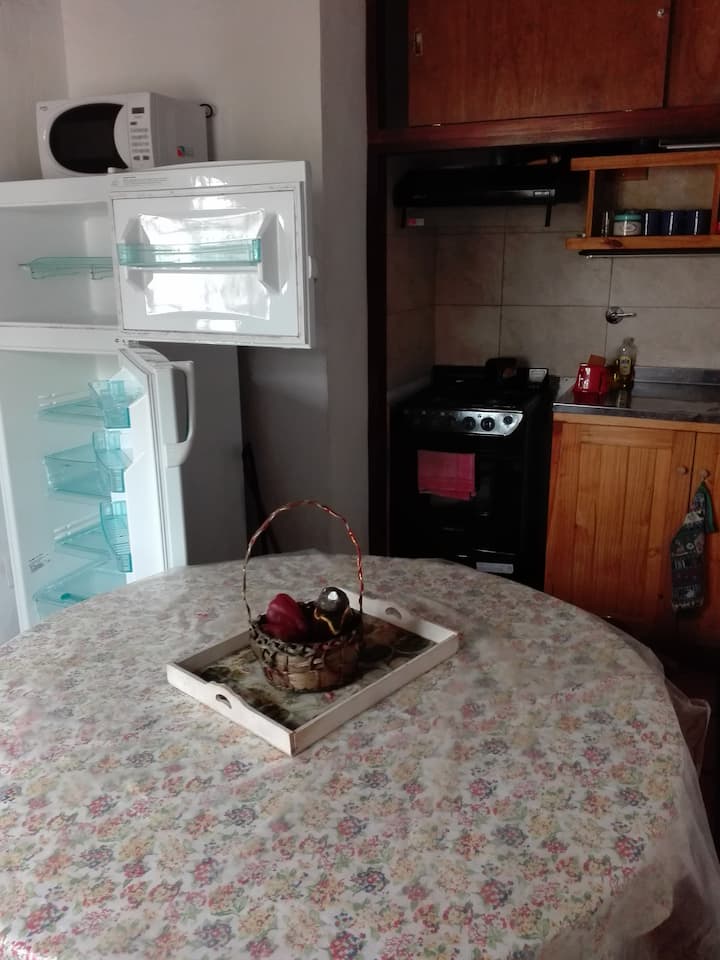 Calido Departamento . Escalera. Solarium - Miramar