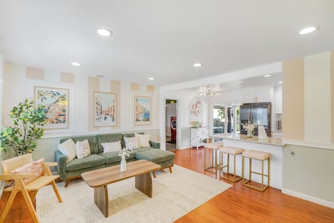 Popular Airbnb listing: Pool l Game Room l Soccer l Fire Pit l BBQ l King in Glendora