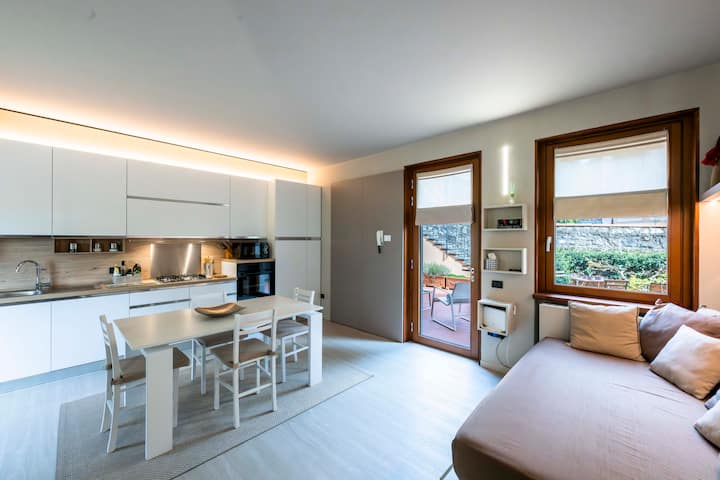 Nasti Lake And Pool - Love Italy Homes - Iseo