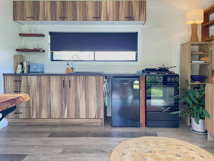 A Bellingen Tiny Home Stay Set In A Native Garden - Bellingen