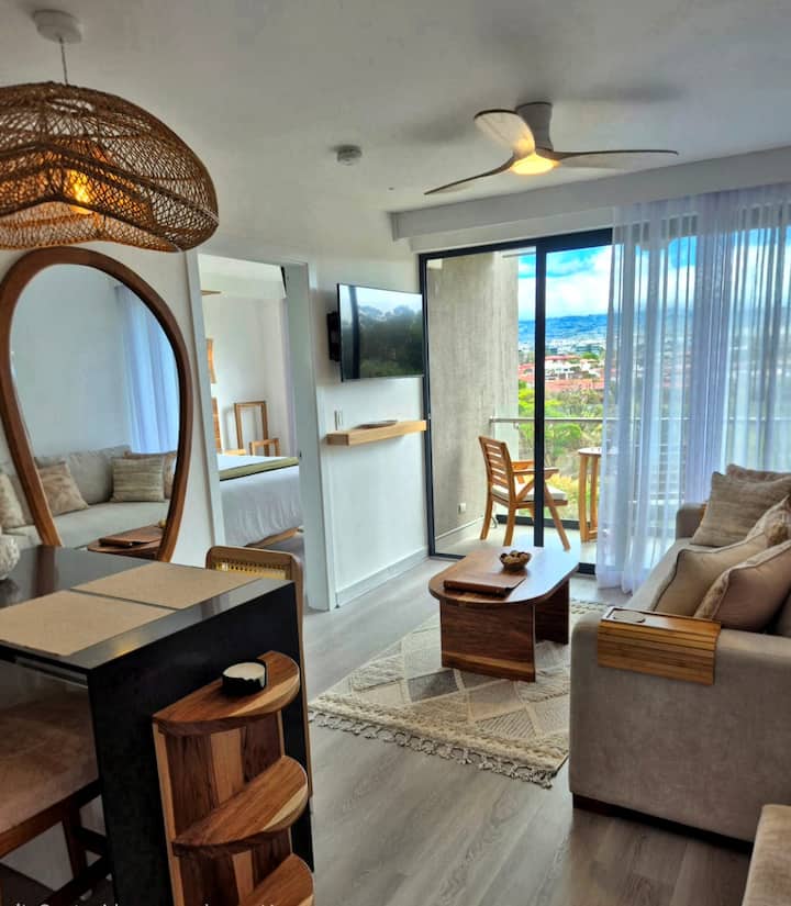 Boho Apartment Rohrmoser | Pool Gym Wifi | Nova - San José, Costa Rica