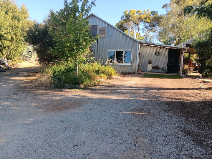 Racecourse Lodge - Rutherglen