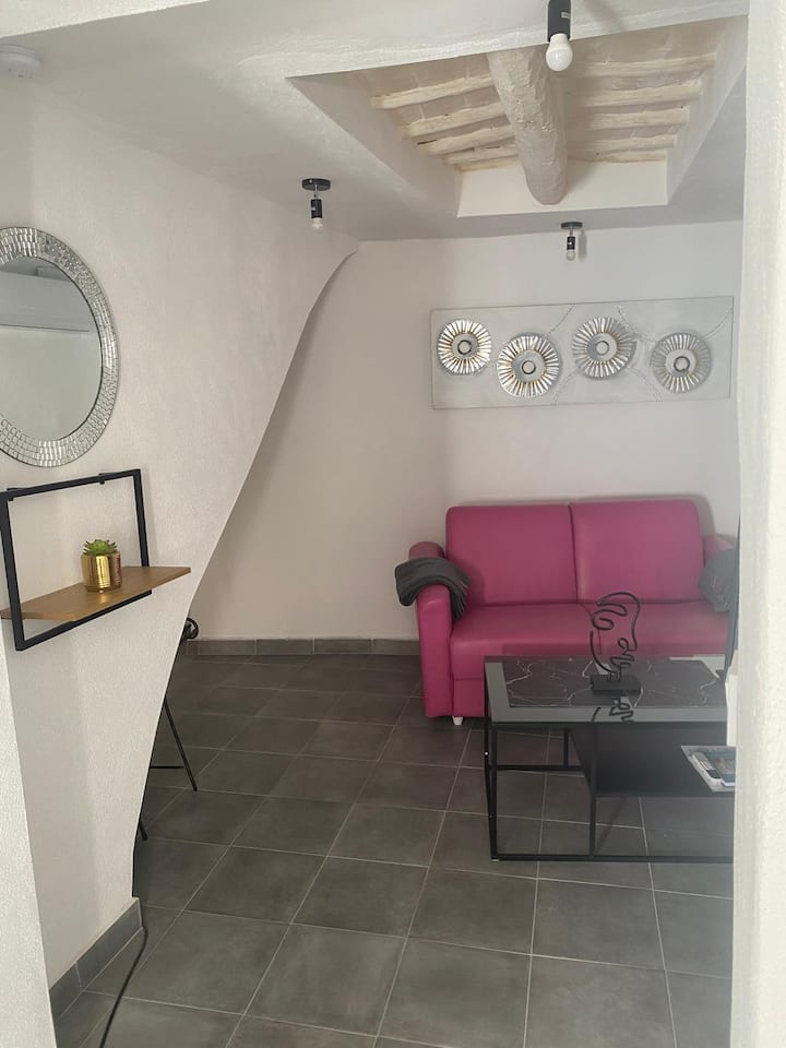 Moreria Suites 1 - Constantina, España