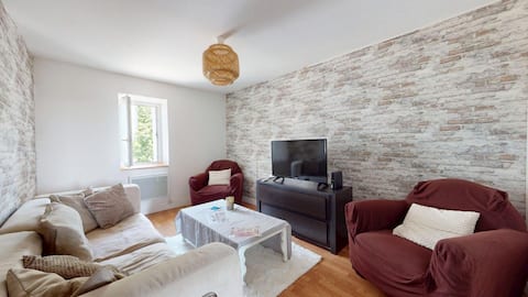 Airbnb performant: Vierzon's cozy haven – close to the train station à Vierzon