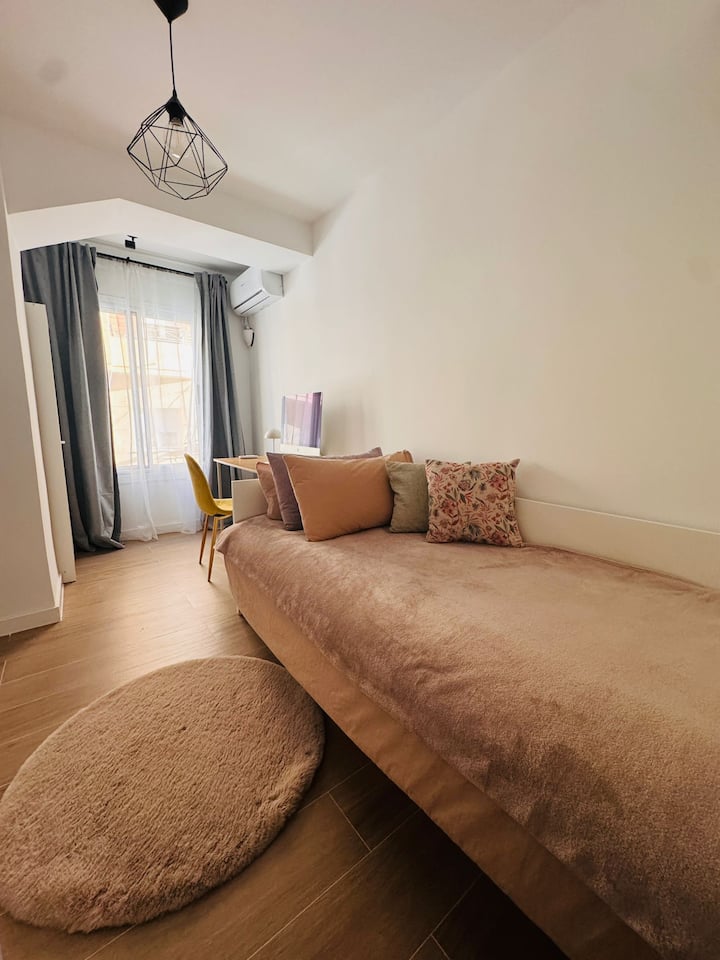 Cozy Single Room In The Heart Of Alicante - Alicante