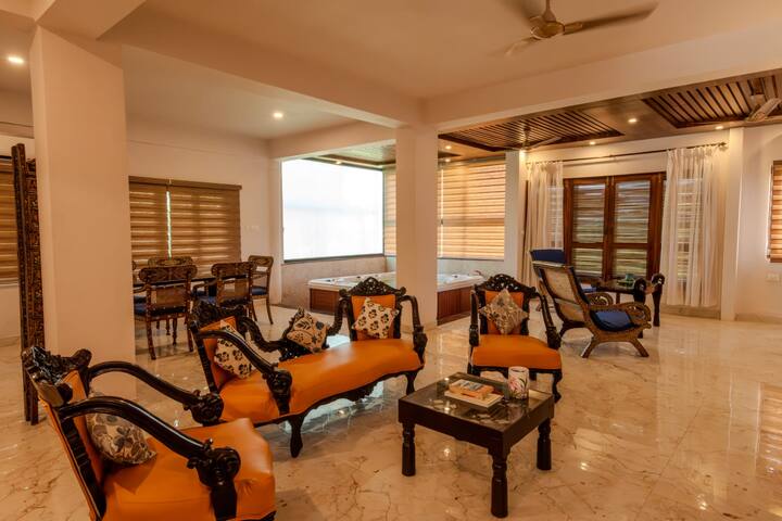 Living room image 1