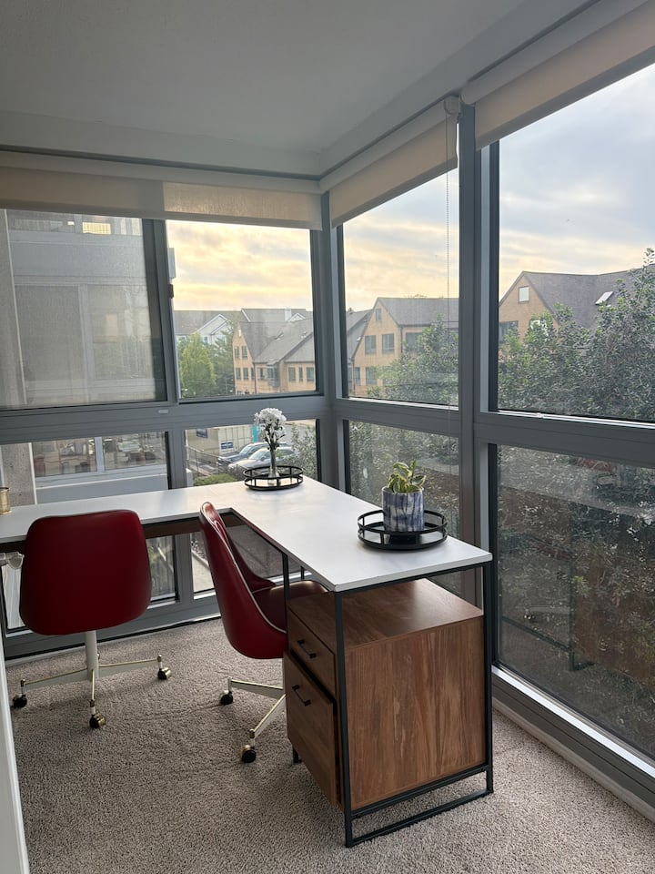 Luxury Apt Bethesda (Close To Dc & Rockville Dt) - Rockville, MD