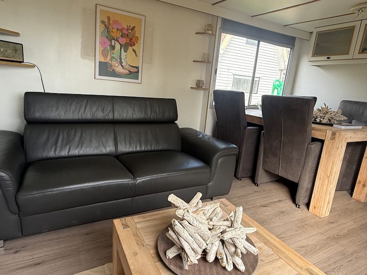 Privé-plek Met Veel Rust En Ruimte - Lemmer