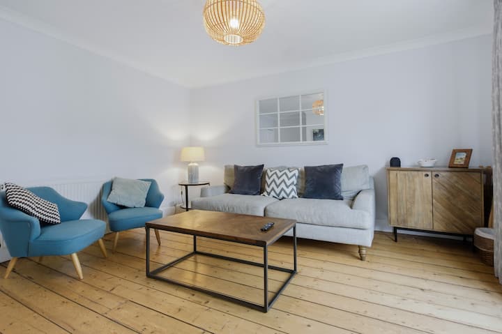 High Street Apartment - Whitstable