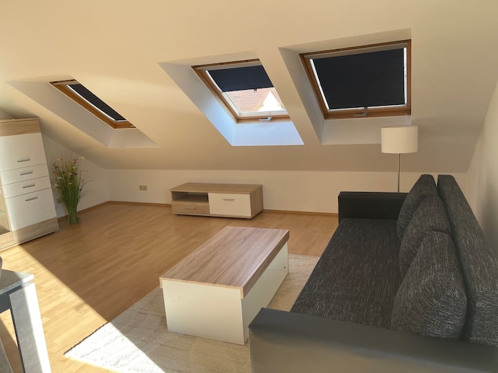 Schöne 3 Zimmer-wohnung Mit Balkon - Wiesbaden