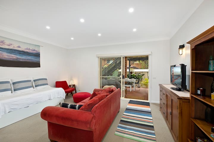 The Elizabeth Norah Head | 1 Min Walk To Beach - Toukley