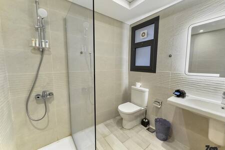 TheNest, Cairo festival 2BR — 5