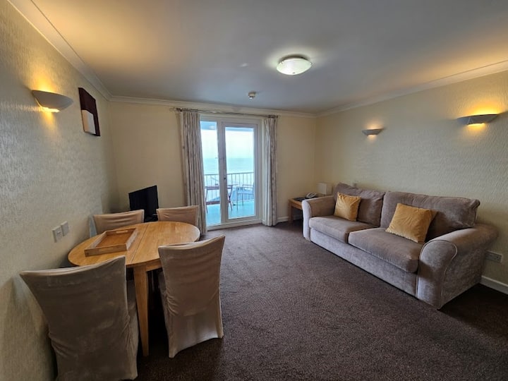 Self-catering, Beachside Apartment - Jersey