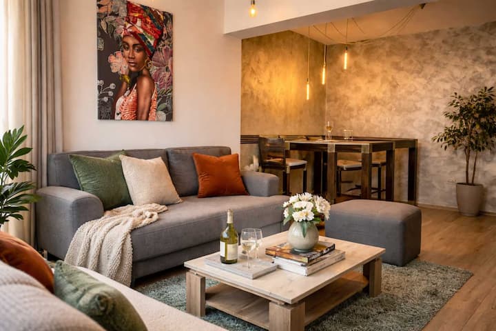 Artsy 1br W/ Balcony Near Mall - Bucarest