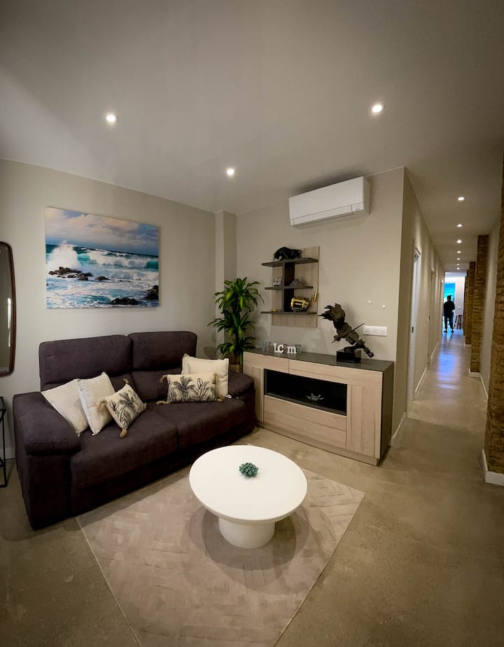 2br Patio & Pool · Las Arenas Beach (Casa Calma) - Valencia