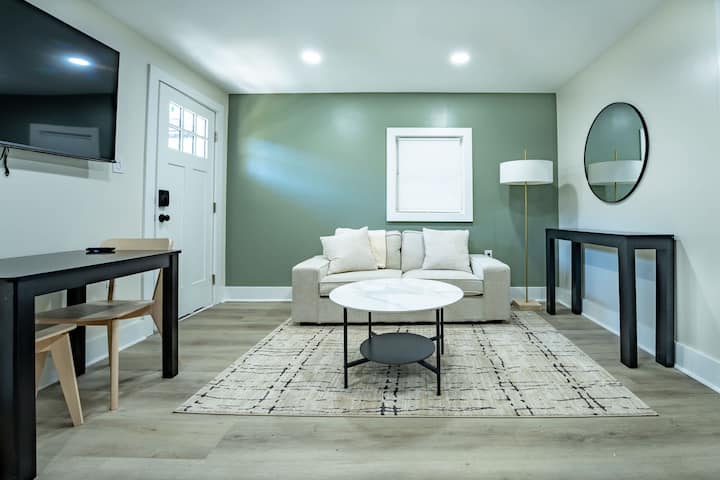 The Charleston Vii  Vibe 8815 - North Charleston, SC