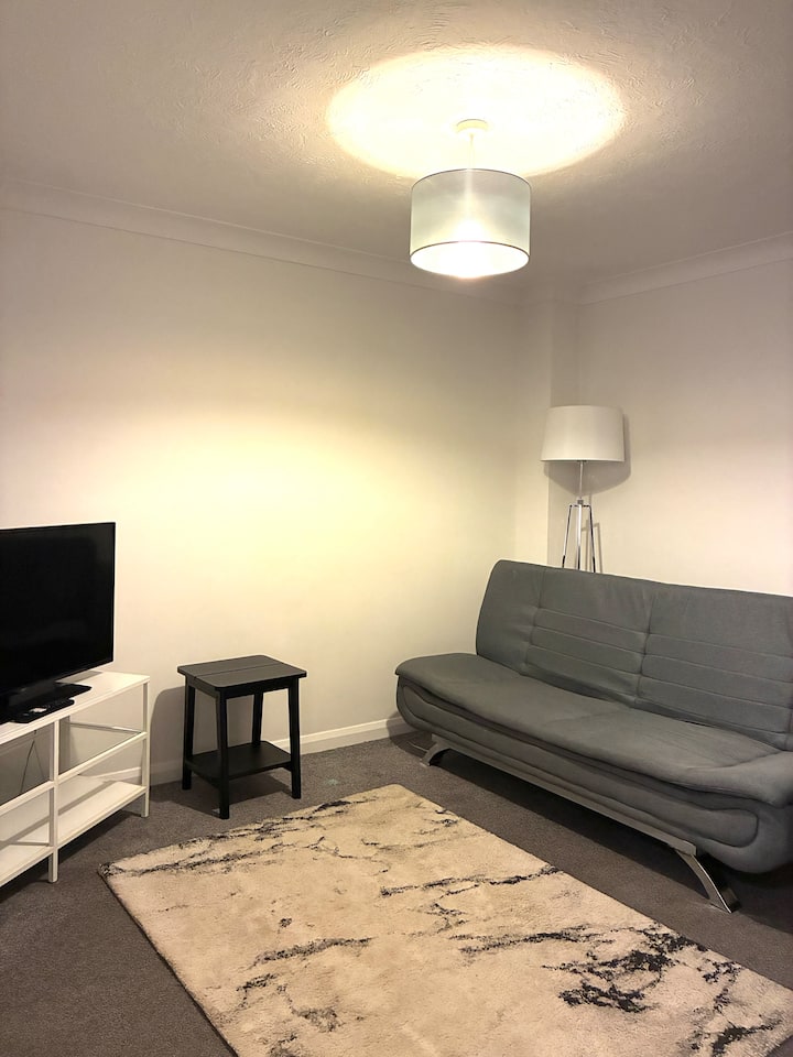 Cosy 1br Retreat / Sky Stream + Free Parking - Marlow