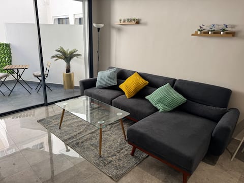 Successful Airbnb property: Premium Studio in Casablanca – Balcony & Parking in Asoukhour Assawda