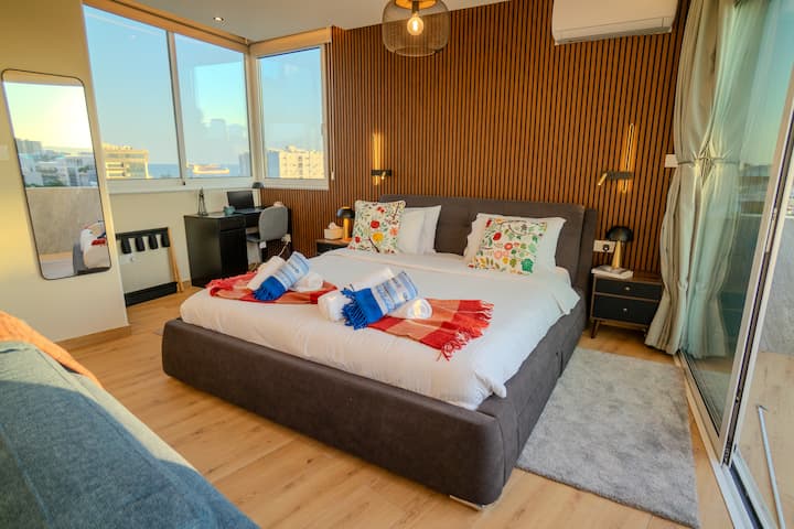 Penthouse Sea Views 4.98 Super Host & Brand New - Limassol