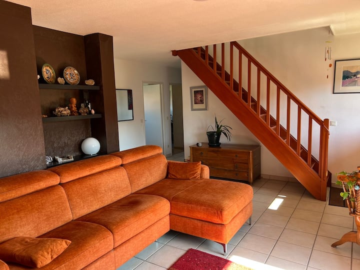 Duplex Familial Proche Montagnes
Parking Sécurisé - Eybens