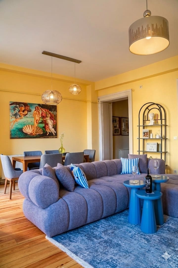 Brand New Airbnb Flat In Historical Building -3 Br - 貝伊奧盧