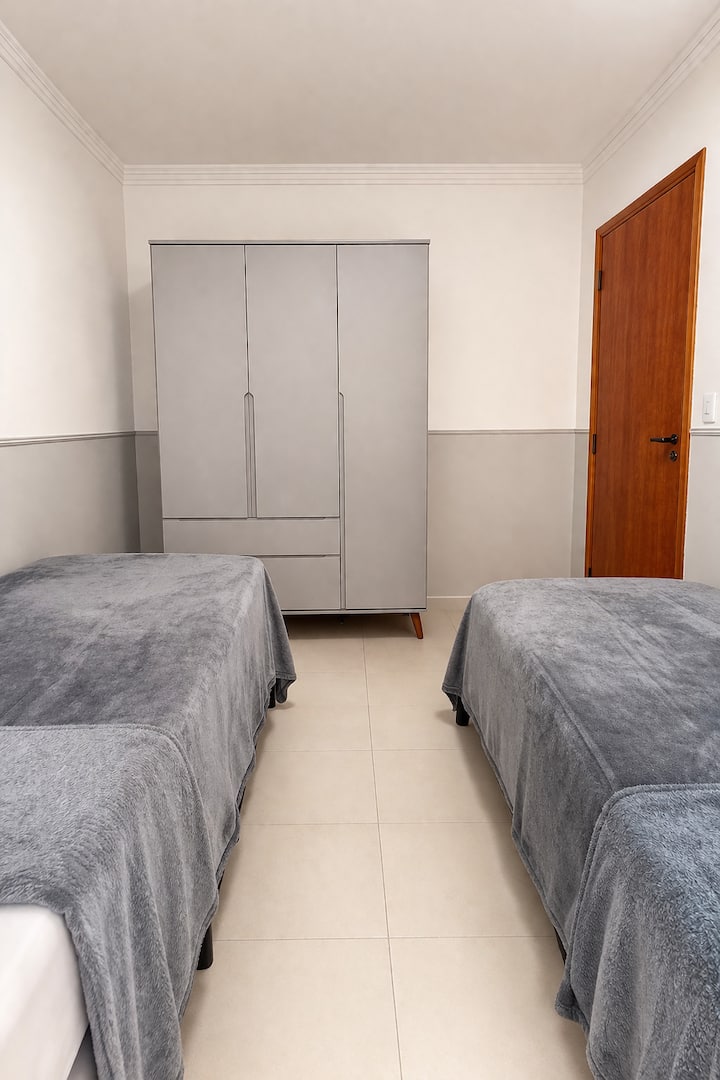 Dhomë gjumi 2