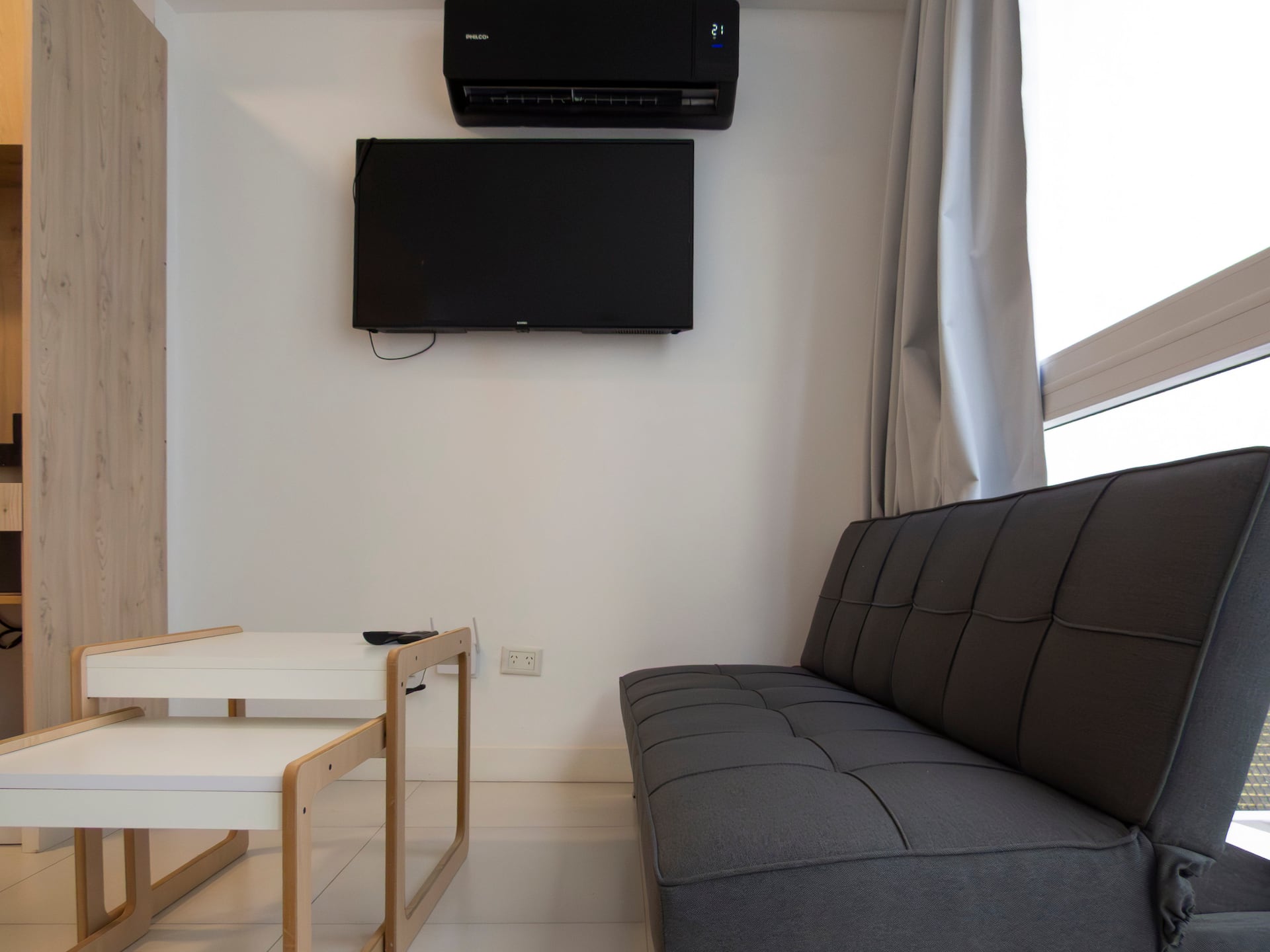 Studio Rivadavia 104