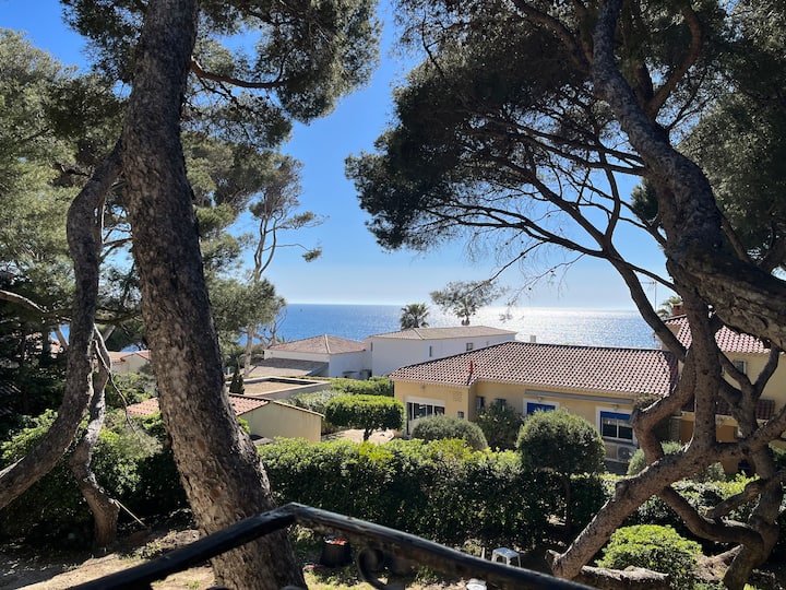 Maison Familiale Mer Et Pins - Sanary-sur-Mer