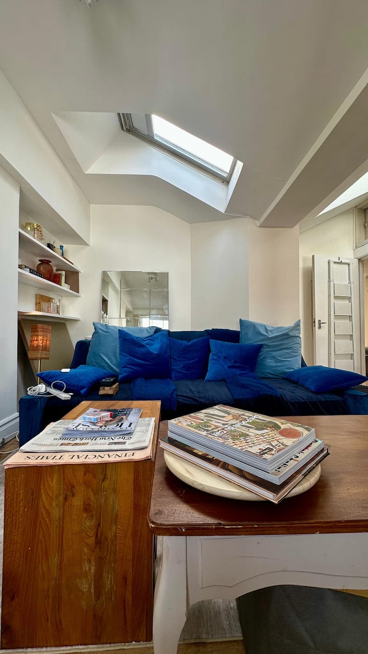 The Marylebone Loft - Calm, Light-filled, Central - London