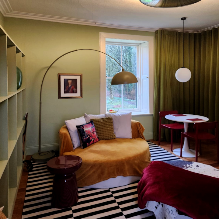 Design Lux Romantic Cottage, Hot Tub & Log Burner - Dumfries