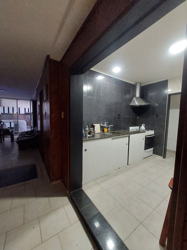 Casa Amplia C/parrilla A Pasitos Del Parque - San Rafael