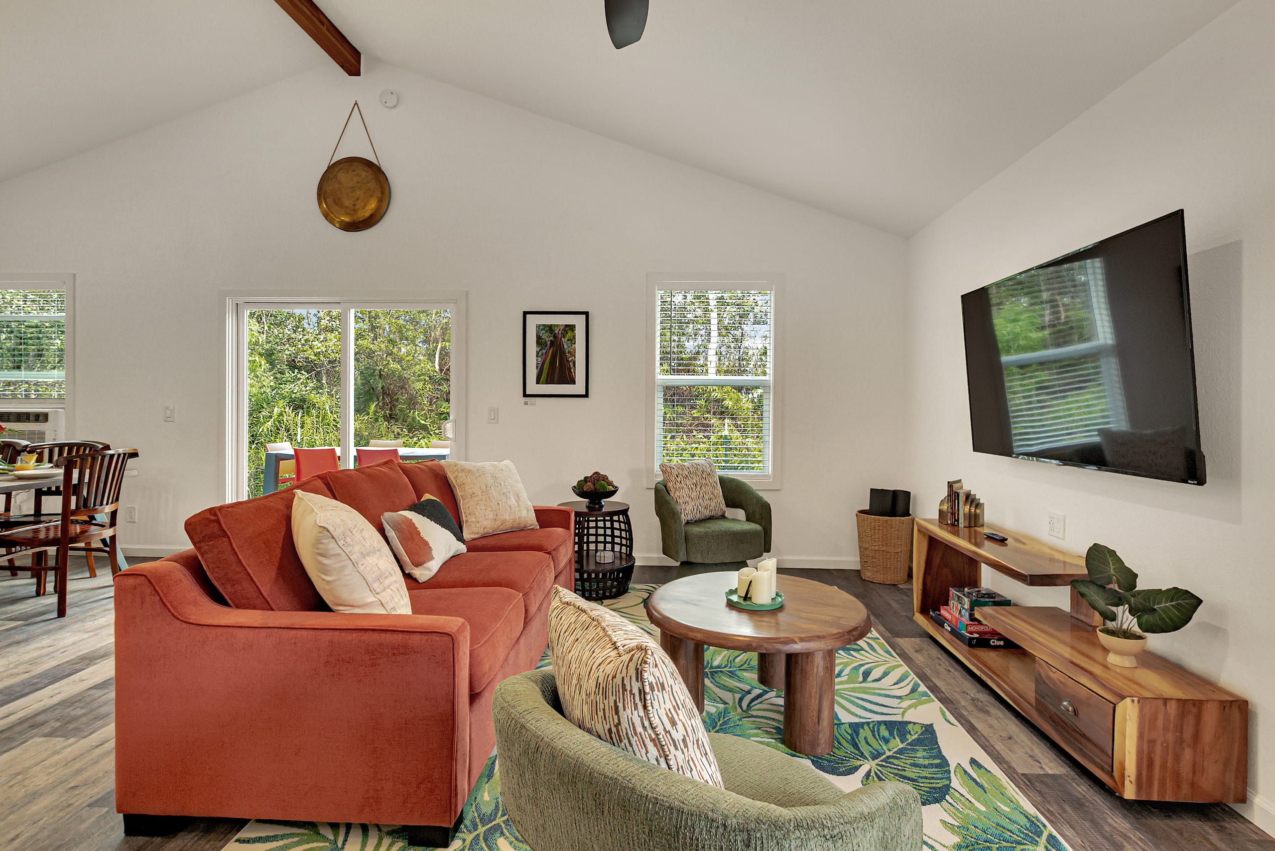 Home in Mountain View · ★5.0 · 3 bedrooms · 4 beds · 2 private baths - Image 5