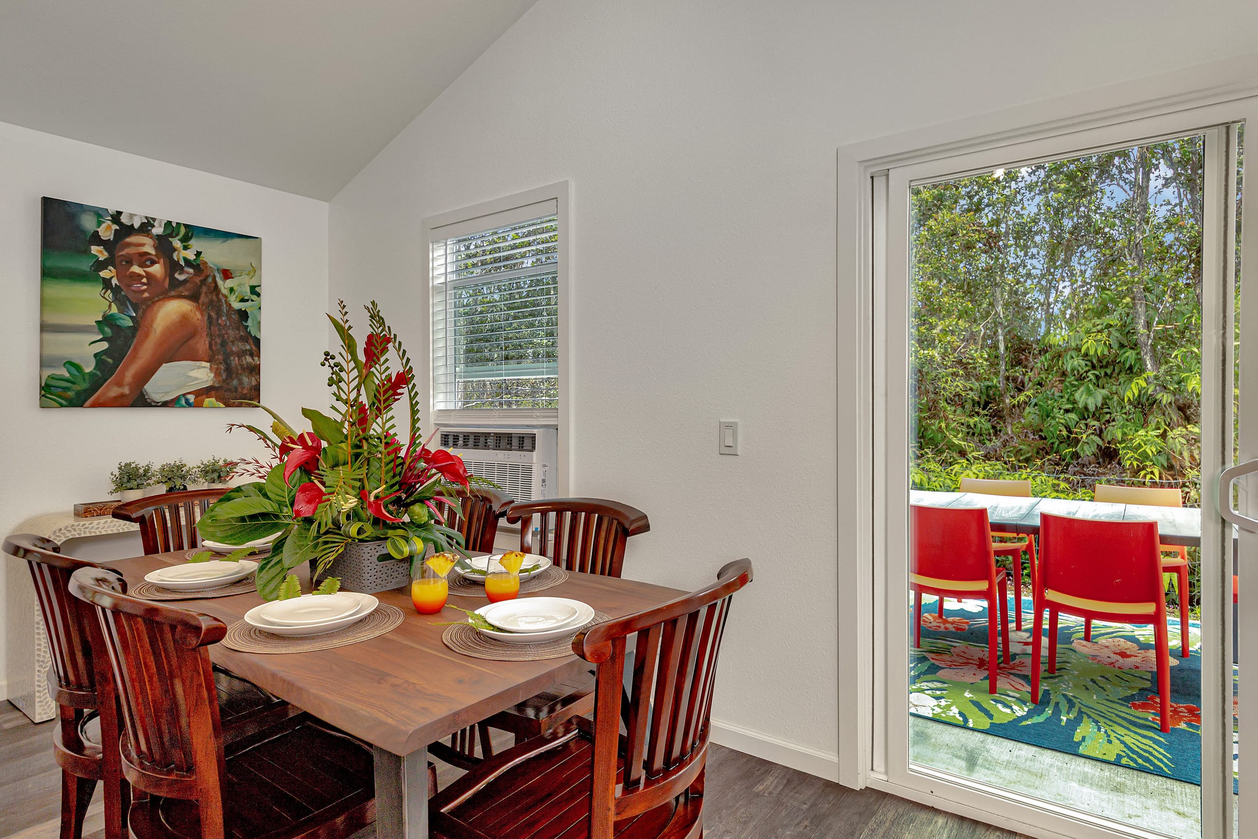 Home in Mountain View · ★5.0 · 3 bedrooms · 4 beds · 2 private baths - Image 17