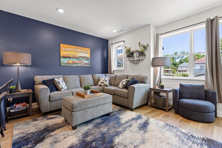 Chattvistas|dwntwn Townhouse|deck Fire Pit|2bdrm - Chattanooga, TN