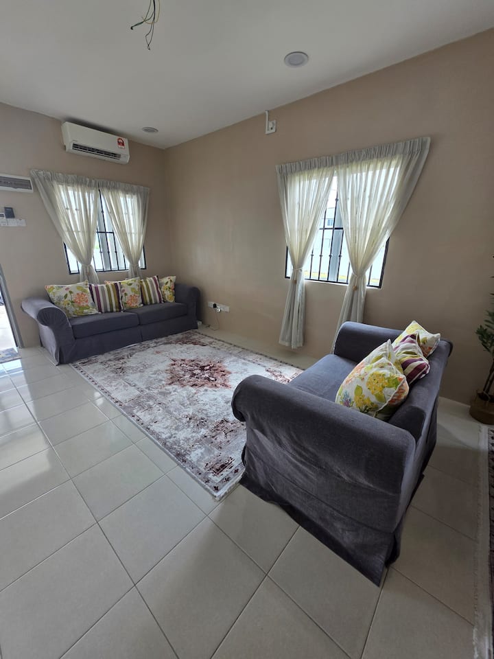 Homestay Temoh Tapah | Aircond + Wifi + Netflix - Tapah