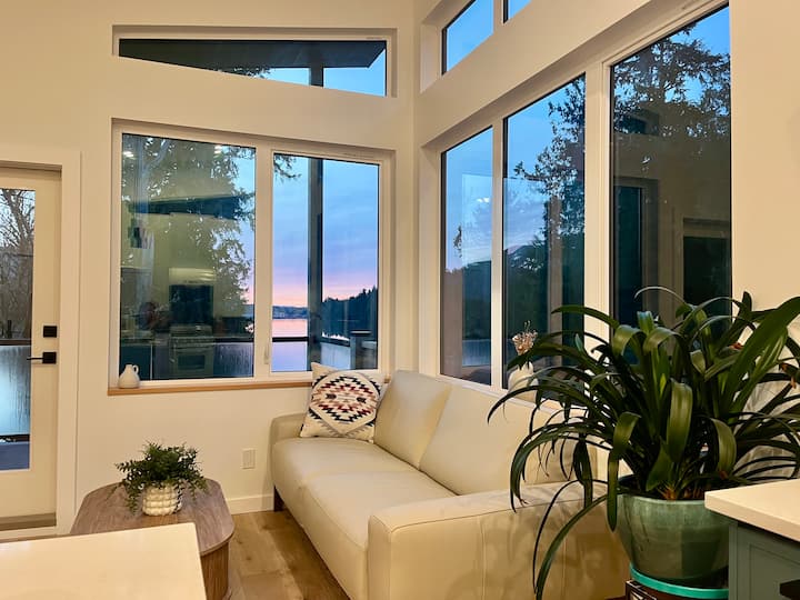 Calm Harbour Retreat - Ucluelet