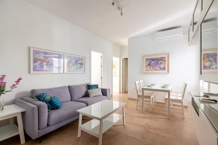 Peral. 2-bedrooms In Macarena - Sevilha