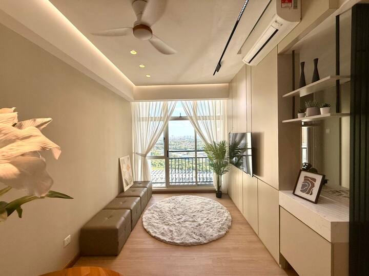 Kids Fun Stay | 5 Pax | Toys & Tent@midas Serialam - Pasir Gudang